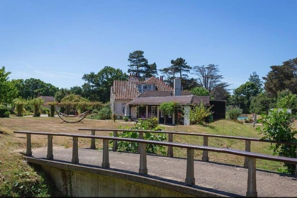 Unique English Heritage Escape In *Bembridge* Iow Villa Екстериор снимка